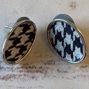 Black and White Studs